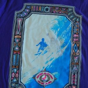 Surf T-shirt Surfer Tee Beach Wear 90s Vintage